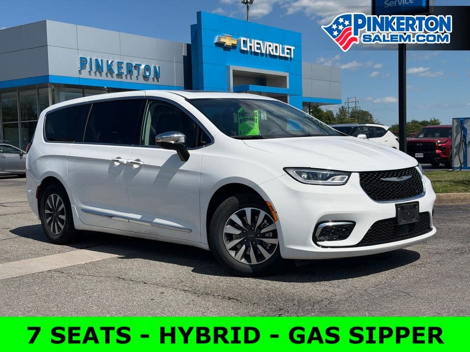 2023 Chrysler Pacifica Hybrid